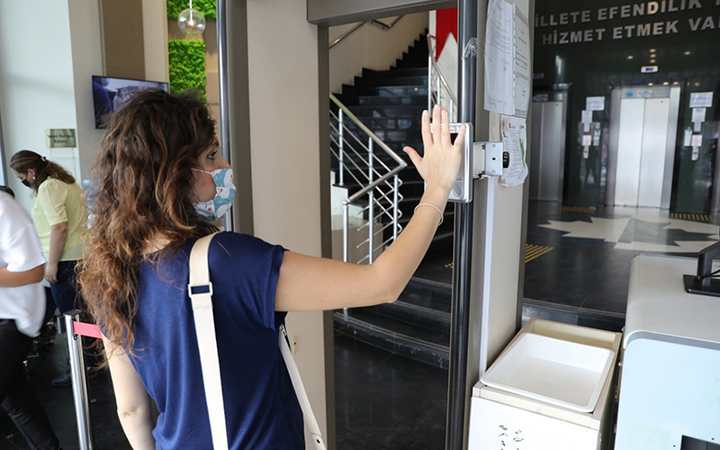 Koronavirüse karşı yeni önlemler