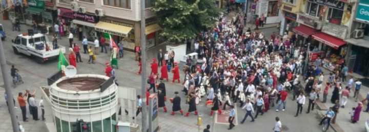 MEHTERAN EŞLİĞİNDE YÜRÜDÜLER