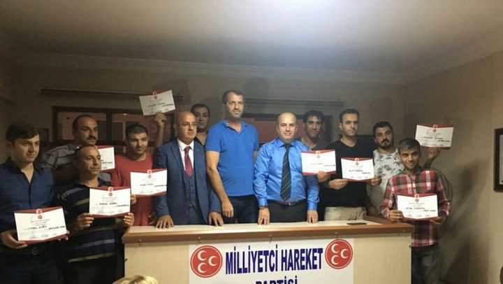 MHP ÇAYIROVA'DA MAHALLE BAŞKANLARI ATANDI