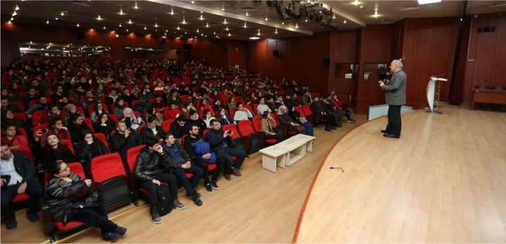 Öğrenci Yazar Buluşmaları Ahmet Şimşirgil İle Devam Etti