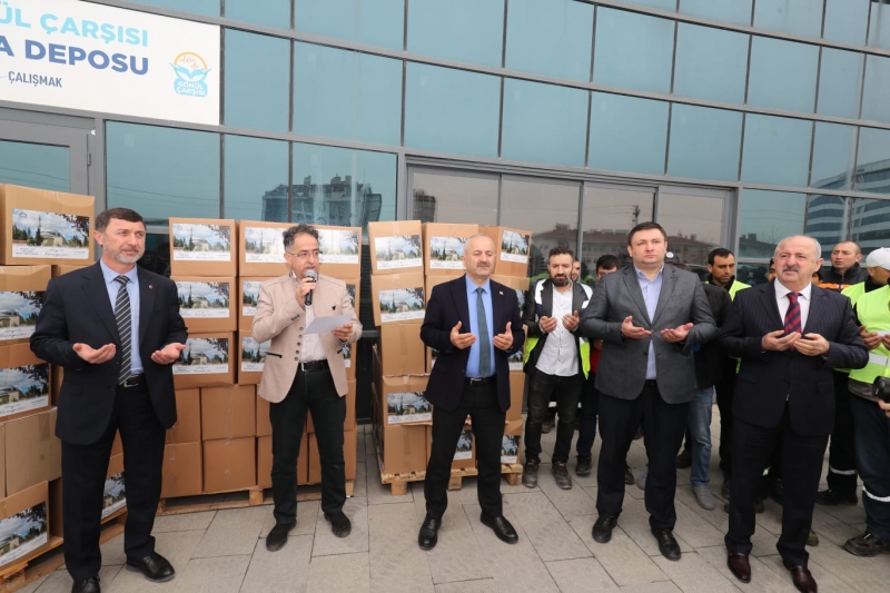 Ramazan Erzak Konvoyunu Başkan Büyükgöz Uğurladı