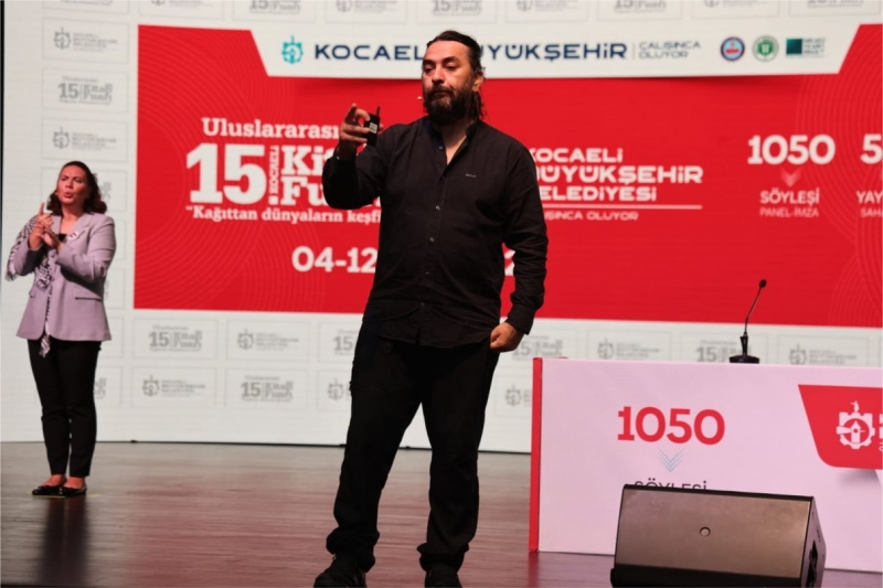 “Sadece zeki insan olmak yetmez”