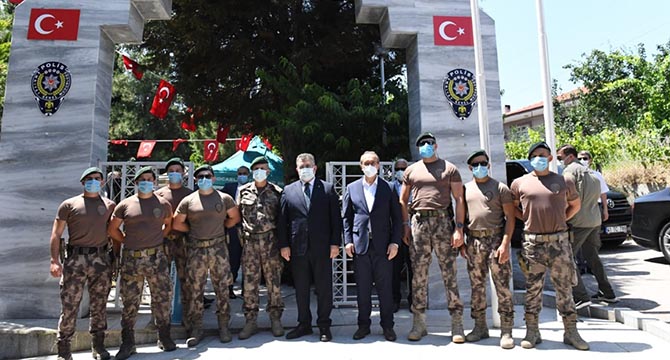 Şehitlerimiz, Dualarla Yad Edildi