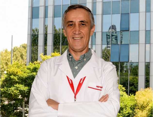 SESTE KISIKLIK VE ÇATALLAŞMA TİROİT KANSERİNE İŞARET EDEBİLİR