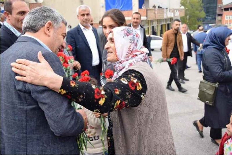 “Sevgilerin en büyüğü anne sevgisidir” 