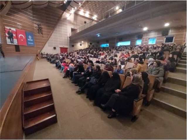 Sıtkı Aslanhan’dan, “Aile İçi Eğitim” semineri