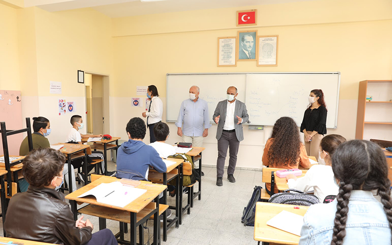 “Sizler bu ülkenin geleceğisiniz”