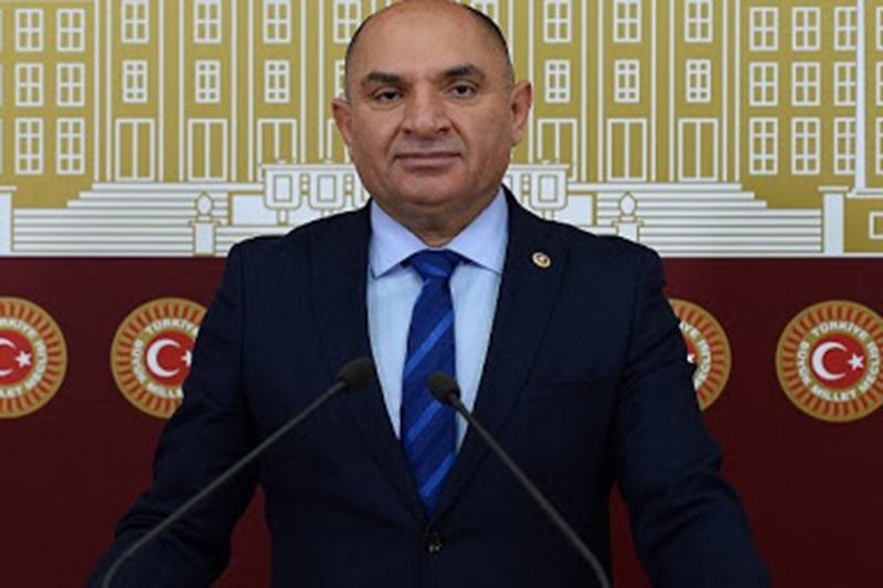 TAHSİN TARHAN: İLYAS ŞEKER'E YANIT