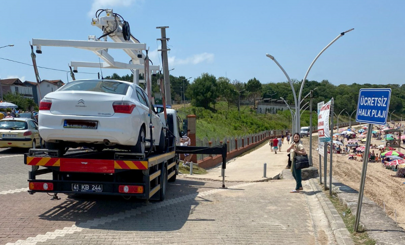 Tatili Zehir Eden Araçlar Çekiliyor