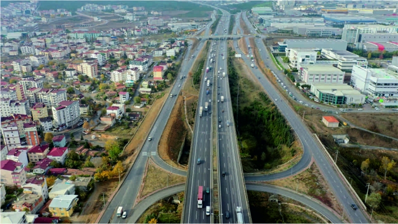 TEM’in Gebze güzergâhı yeşile bürünüyor