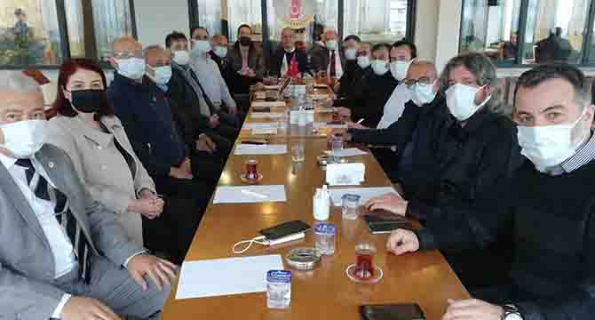 TGF ve Basın Vakfı yönetimi toplandı