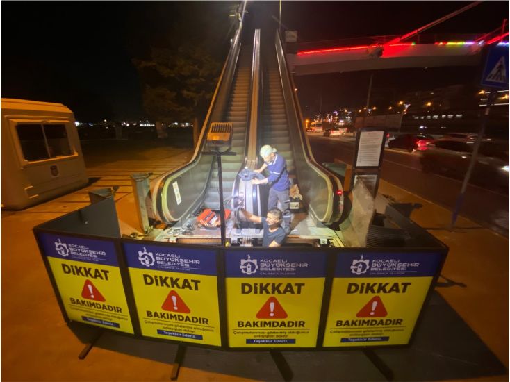 Yürüyen merdivenlere kasım ayı bakımı