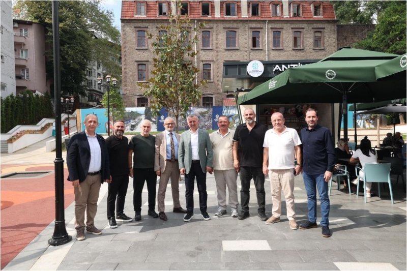 Başkan Büyükakın'a Mola Park teşekkürü
