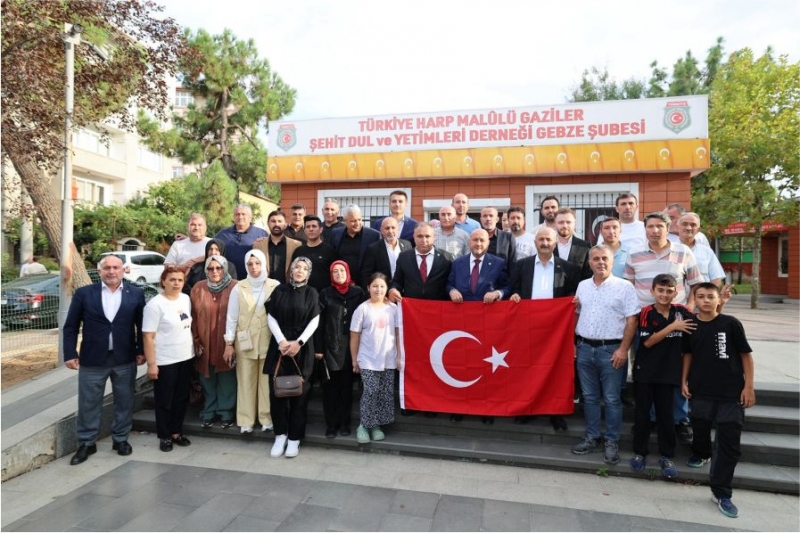Başkan Büyükgöz ve Milletvekili Kurt’tan Şehit Ailesine Ziyaret