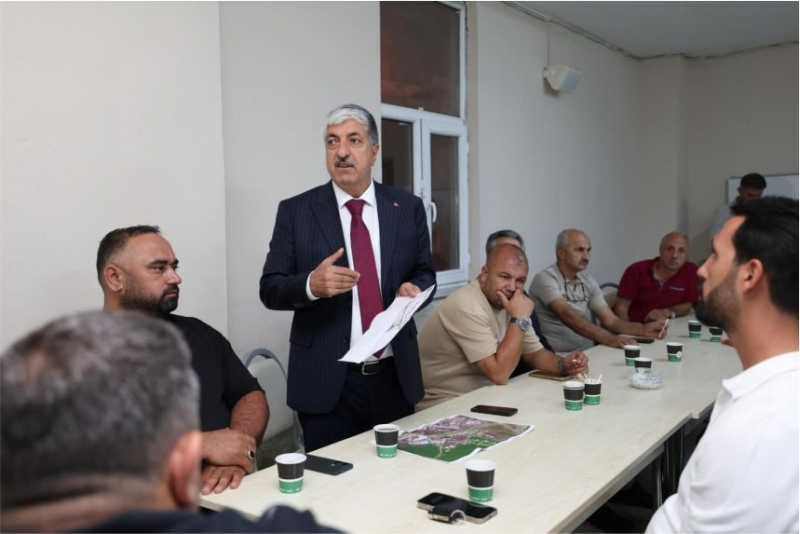 Başkan Ömeroğlu, Kayapınar Mahallesi'nde Vatandaşlarla Bir Araya Geldi