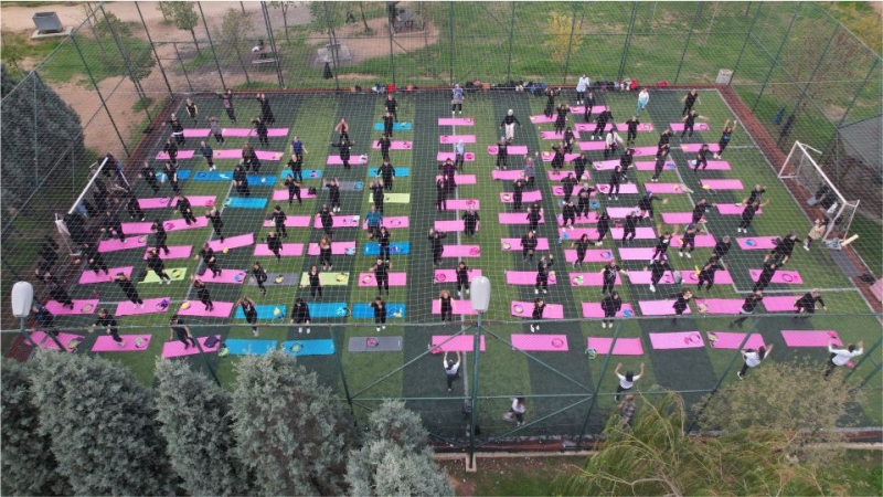 Bilgievi kursiyerleri, matını al gel etkinliğinde buluştu