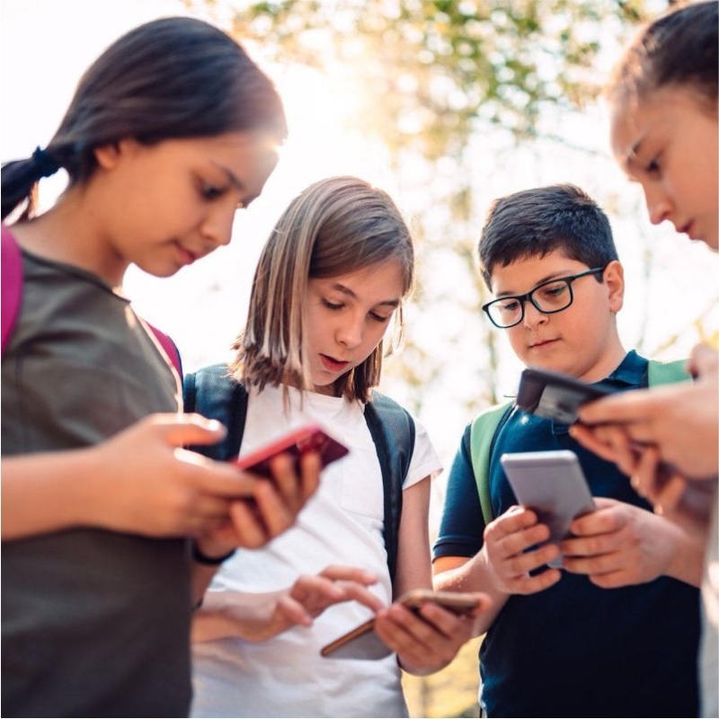 Danimarka'da 15 yaş altı çocuklara sosyal medya yasağı gündemde