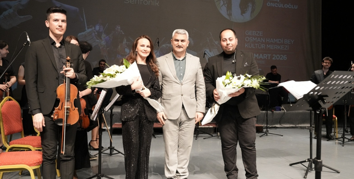 Dizi müzikleri senfonik yorumla Gebzelileri mest etti