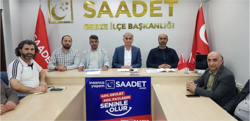 Emekliye En Az Bir Maaş İkramiye Verilmeli