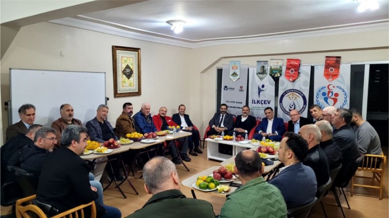 İLKÇEV GTÜ REKTÖRÜ MANTAR'I DİNLEDİ