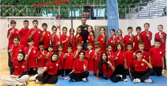 Körfezli karateciler Darıca’da kürsüye ambargo koydu