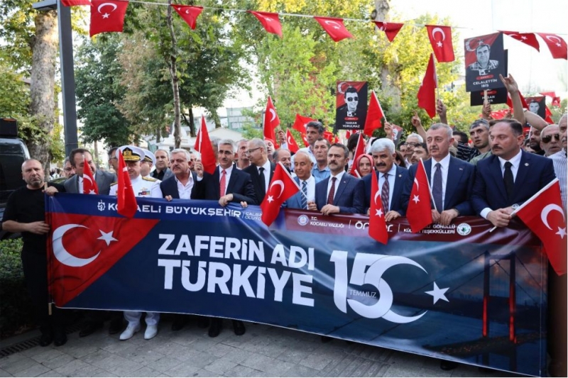 Tüm Kocaeli, 15 Temmuz kortejindeydi