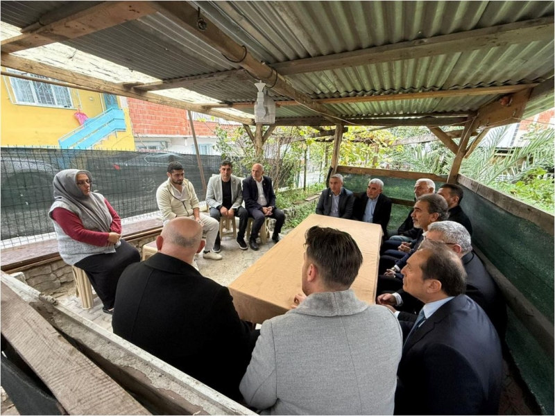 Yeniden Refah'lilar Taziye Ziyaretinde Bulundular