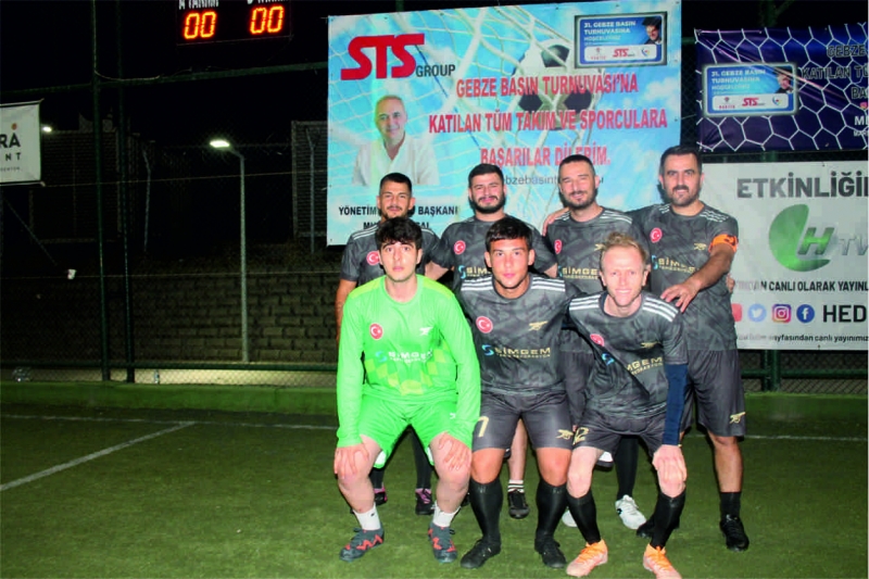 Yüzyıl olunca STS coşuyor