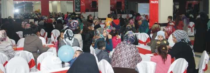 Saadetli Hanımlar Teşkilatı aratmadı