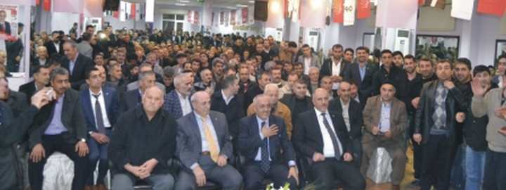 Ercan Dalkılıç'tan Miting Gibi Bir Toplantı