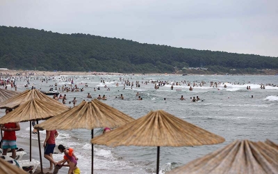 188 kişi boğulmaktan son anda kurtarıldı