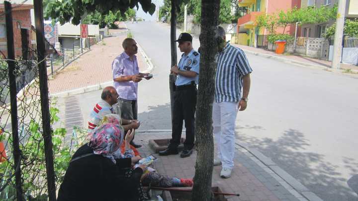 Darıca Polisinden Komşunun Gözü Uygulaması