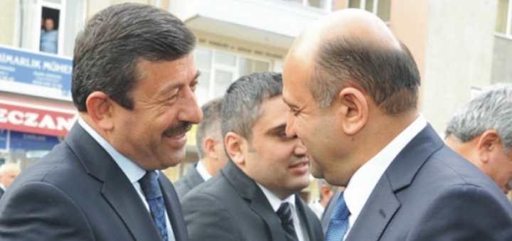 Fikri Işık Karabacak'ı Tebrik Etti