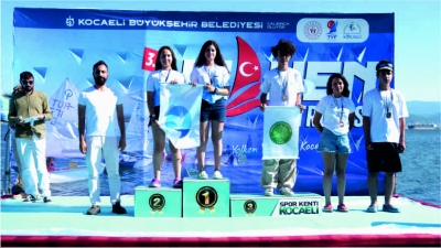 3. Yelken Trofesi Yarışmasında madalyalar sahiplerini buldu