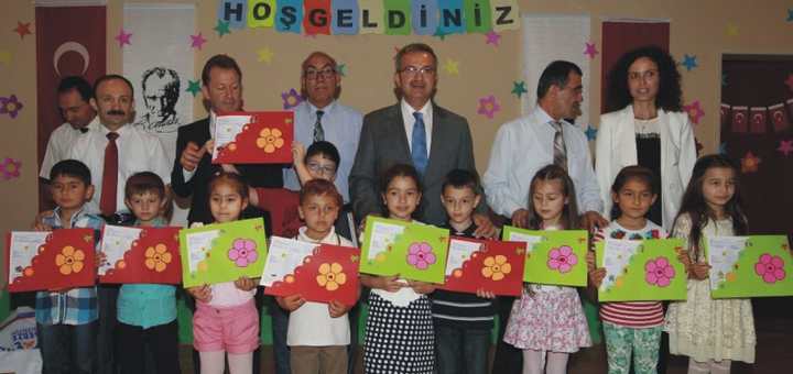 Öğrencilere karneler Köşker’den