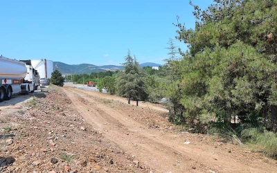 40 dönümlük alana modern tır parkı