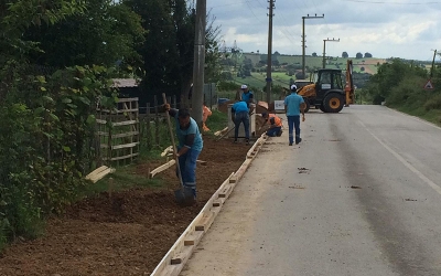 400 METRE BETON KALDIRIM