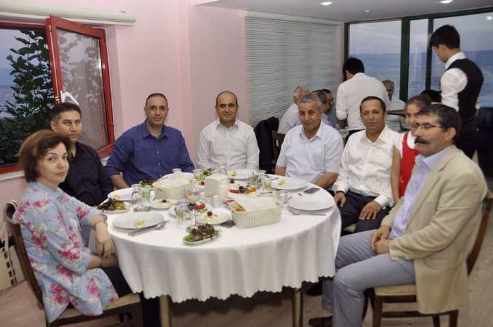 Dilovası’nda protokol birlikte iftar yaptı!