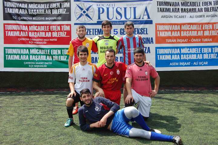 Genç Çayırovalılar Yarı Finale Adını Yazdırdı 9 - 3