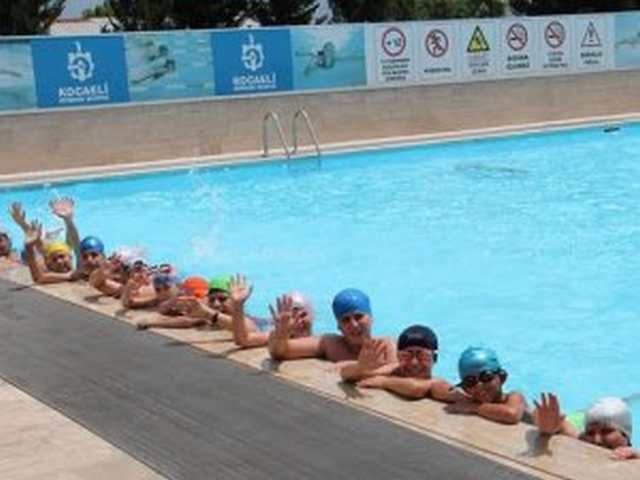 Havuzlar eylül sonuna kadar açık
