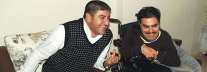 Koç, Yılbaşını Üç Engelli Kardeş İle Geçirdi