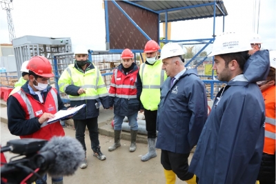 Başkan Bıyık, metro inşaatını inceledi


