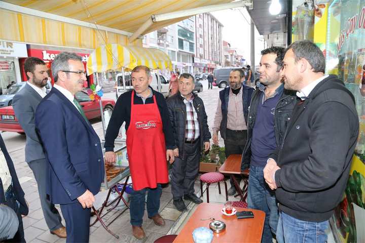 KÖŞKER ESNAF TURUNDA
