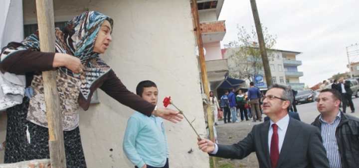 Köşker’den 3 mahallede seçim turu