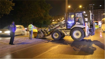 95 tonluk üst geçit 1 gecede yerine kondu