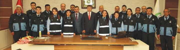 Demirci, Tebrikleri Kabul Ediyor