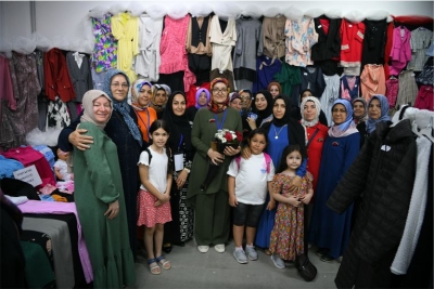 “AİLE EKONOMİMİZE KATKI SUNUYORUZ”