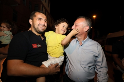 Alev Kahramanları Aileleriyle Buluştu, Duygusal Anlar Yaşandı