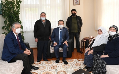 ANNELERİ UNUTMADILAR