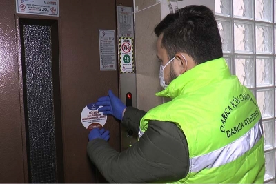 Asansör yerine merdiven kullanın uyarısı